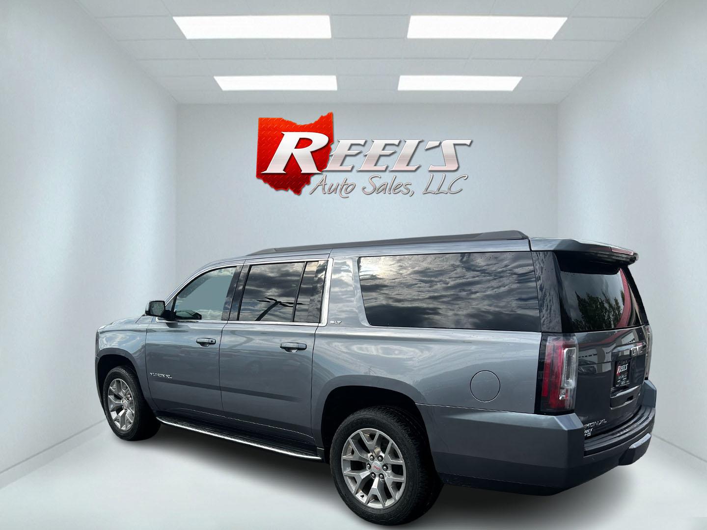 2018 Gray /Brown GMC Yukon XL SLT Standard Edition 4WD (1GKS2JKC9JR) with an 5.3L V8 OHV 16V engine, 6A transmission, located at 547 E. Main St., Orwell, OH, 44076, (440) 437-5893, 41.535435, -80.847855 - This 2018 GMC Yukon XL SLT Standard Edition 4WD is a well-rounded SUV designed for both luxury and functionality. Powered by a 5.3-liter Vortec V8 engine producing 355 horsepower and coupled with a 6-speed automatic transmission, it is capable of towing up to 8,000 pounds, making it ideal for haulin - Photo#8