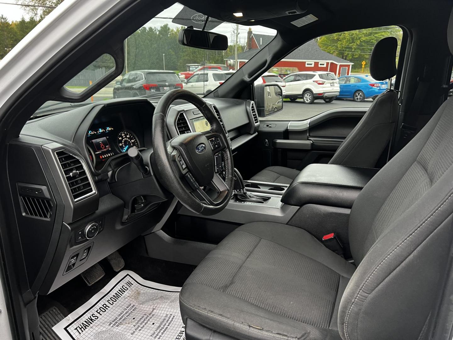 2016 White /Black Ford F-150 XLT SuperCrew 5.5-ft. Bed 4WD (1FTEW1EP5GF) with an 2.7L V6 DOHC 24V TWIN TURBO engine, 6-Speed Automatic transmission, located at 11115 Chardon Rd. , Chardon, OH, 44024, (440) 214-9705, 41.580246, -81.241943 - Photo#18