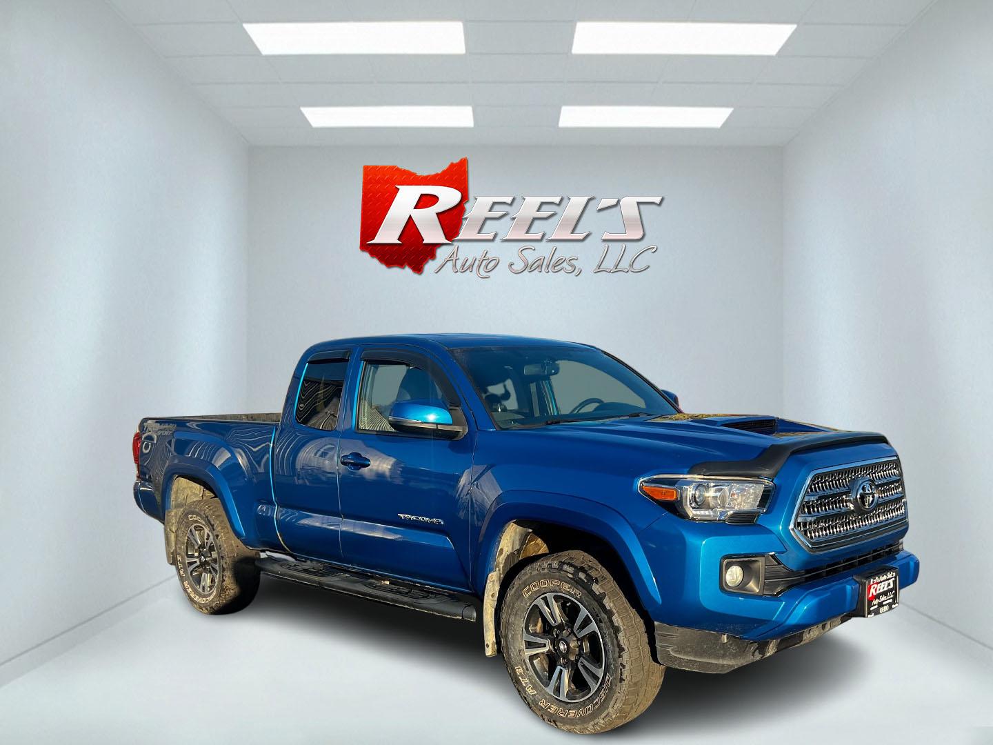 2017 Blue /Black Toyota Tacoma TRD Sport Access Cab V6 6AT 4WD (5TFSZ5AN9HX) with an 3.5L V6 DOHC 24V engine, 6A transmission, located at 11115 Chardon Rd. , Chardon, OH, 44024, (440) 214-9705, 41.580246, -81.241943 - Photo#2