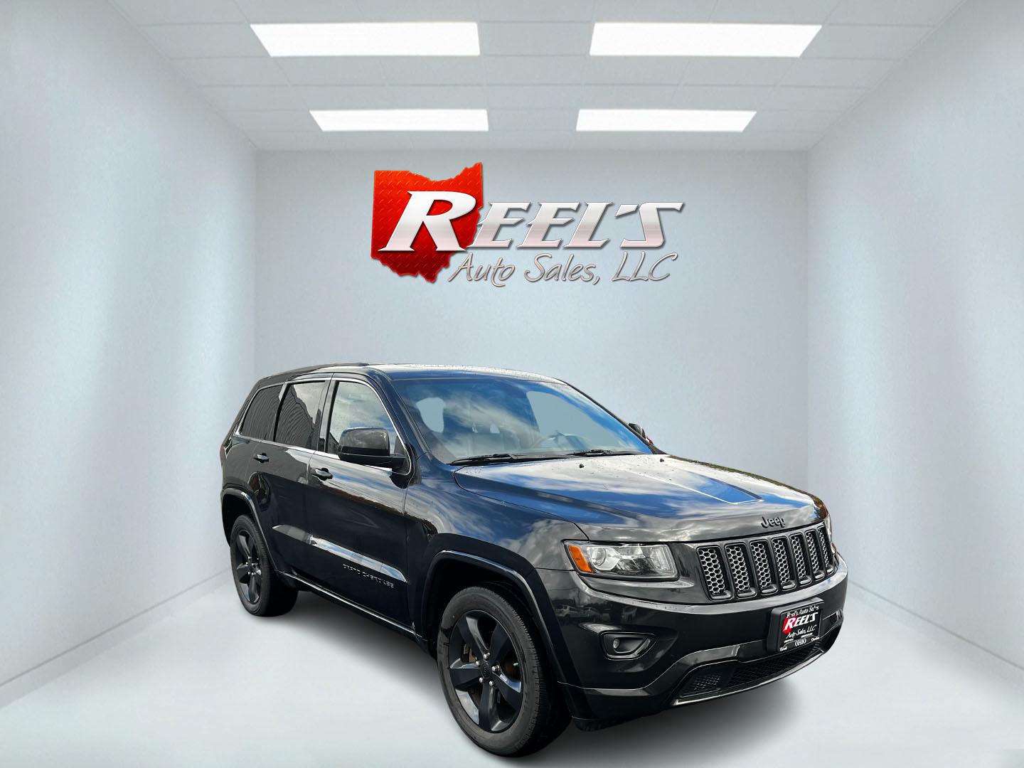 2015 Black /Black Jeep Grand Cherokee Altitude 4WD (1C4RJFAG1FC) with an 3.6L V6 DOHC 24V FFV engine, 8-Speed Automatic transmission, located at 547 E. Main St., Orwell, OH, 44076, (440) 437-5893, 41.535435, -80.847855 - Photo#2