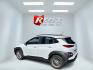 2019 White /Black Hyundai Kona SEL AWD (KM8K2CAA7KU) with an 2.0L I4 DOHC 16V engine, 6 Speed Automatic transmission, located at 547 E. Main St., Orwell, OH, 44076, (440) 437-5893, 41.535435, -80.847855 - This One Owner 2019 Hyundai Kona SEL AWD is a compact SUV that combines efficiency, safety, and technology features. Powered by a 2.0-liter I4 Atkinson engine coupled with a 6-speed automatic transmission, it delivers a commendable fuel efficiency of approximately 30 MPG on the highway. It is equipp - Photo#8