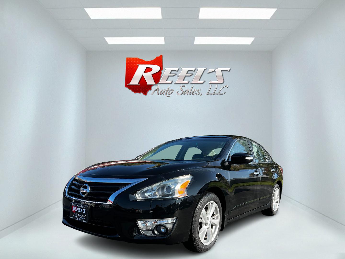 2014 Black /Black Nissan Altima 2.5 SL (1N4AL3AP1EC) with an 2.5L I4 DOHC 16V engine, Automatic transmission, located at 11115 Chardon Rd. , Chardon, OH, 44024, (440) 214-9705, 41.580246, -81.241943 - This One Owner 2014 Nissan Altima 2.5 SL is a midsize sedan that effectively combines efficiency, comfort, and technology. It features a 2.5-liter inline-4 engine achieving up to 37 MPG on the highway, with a Sport Mode for enhanced driving dynamics. Interior highlights include a leather interior, p - Photo#0