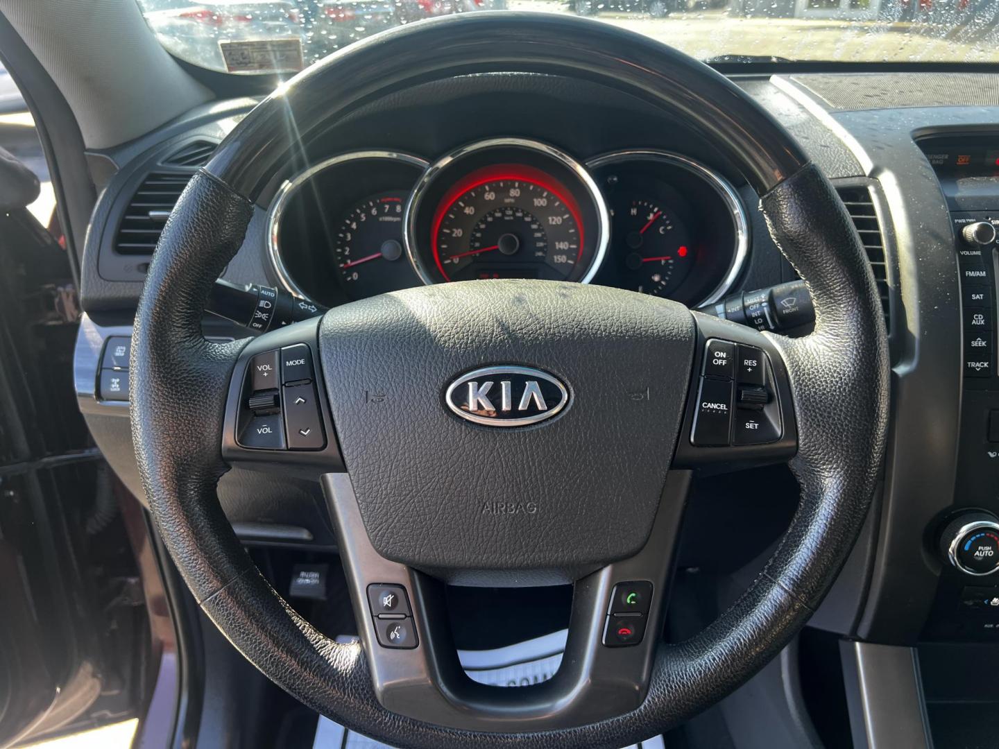 2013 Burgundy /Black Kia Sorento SX 4WD (5XYKWDA25DG) with an 3.5L V6 DOHC 24V engine, 6-Speed Automatic transmission, located at 547 E. Main St., Orwell, OH, 44076, (440) 437-5893, 41.535435, -80.847855 - Photo#27