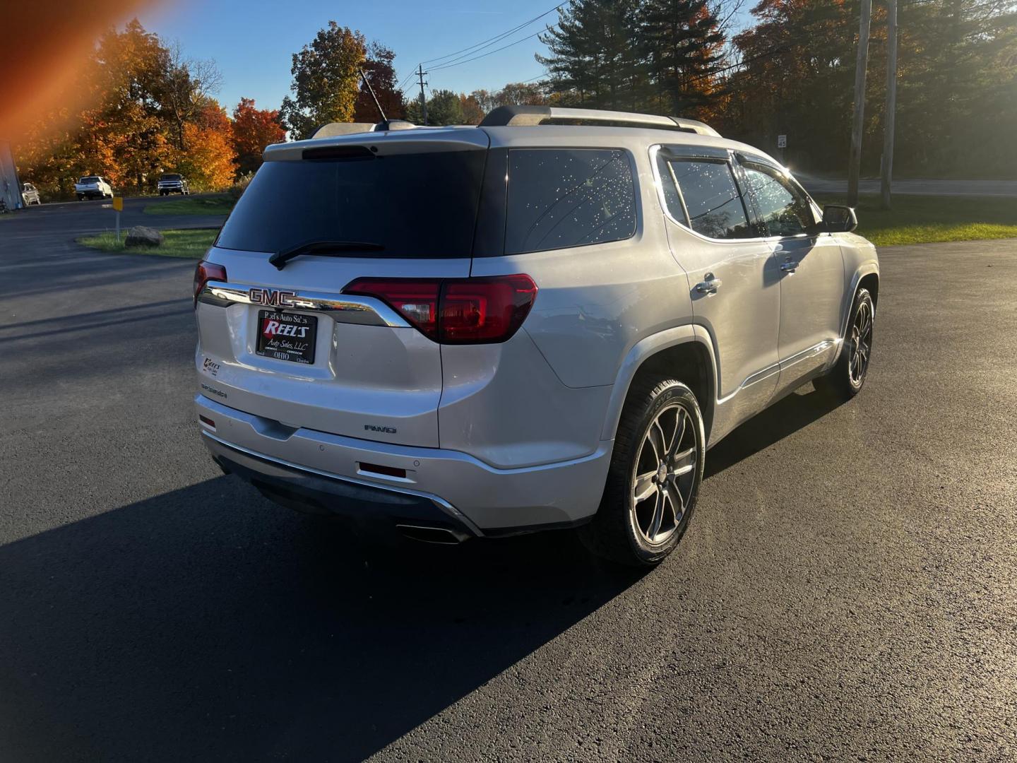 2017 Silver /Black GMC Acadia Denali AWD (1GKKNXLS0HZ) with an 3.6L V6 DOHC 24V engine, 6 Speed Automatic transmission, located at 11115 Chardon Rd. , Chardon, OH, 44024, (440) 214-9705, 41.580246, -81.241943 - This 2017 GMC Acadia Denali AWD is a premium midsize SUV that combines luxury with performance, driven by a 3.6-liter V6 engine paired with a 6-speed automatic transmission. It’s outfitted with HID headlights and power front seats, offering superior visibility and comfort. The interior features tr - Photo#7