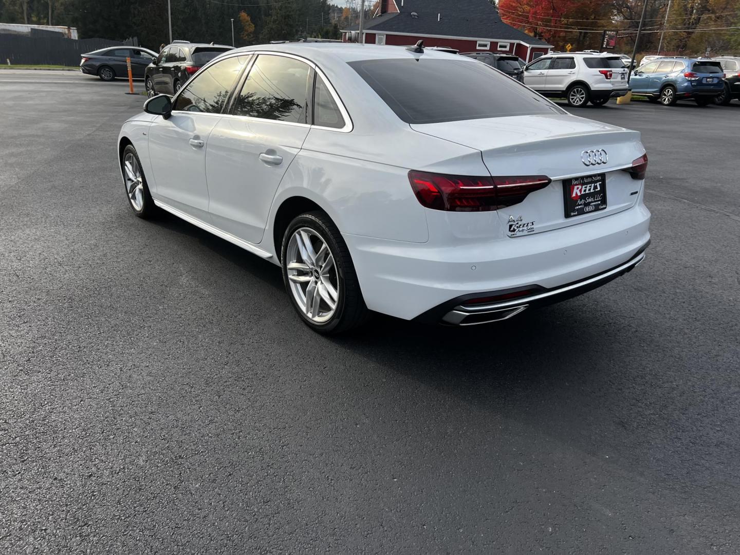 2021 White /Brown Audi A4 Premium Plus quattro (WAUEAAF4XMA) with an 2.0L I4 DOHC 16V TURBO engine, 7A transmission, located at 547 E. Main St., Orwell, OH, 44076, (440) 437-5893, 41.535435, -80.847855 - Photo#10