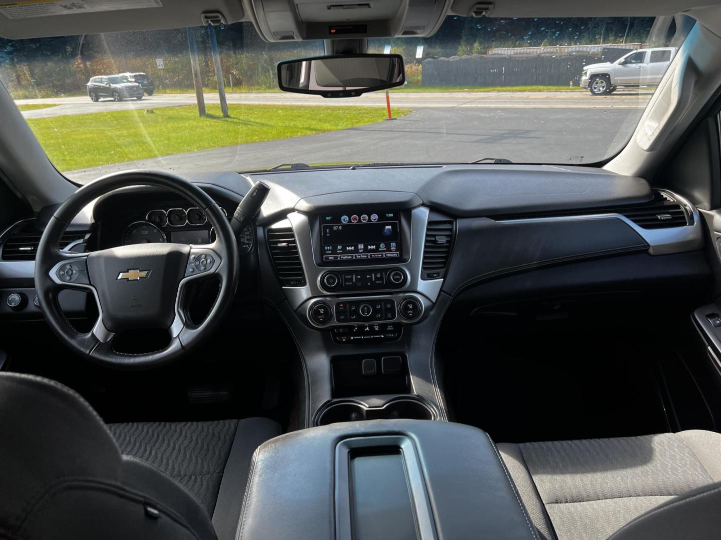 2016 Gray /Black Chevrolet Tahoe LS 4WD (1GNSKAKC3GR) with an 5.3L V8 OHV 16V engine, 6A transmission, located at 11115 Chardon Rd. , Chardon, OH, 44024, (440) 214-9705, 41.580246, -81.241943 - Photo#33