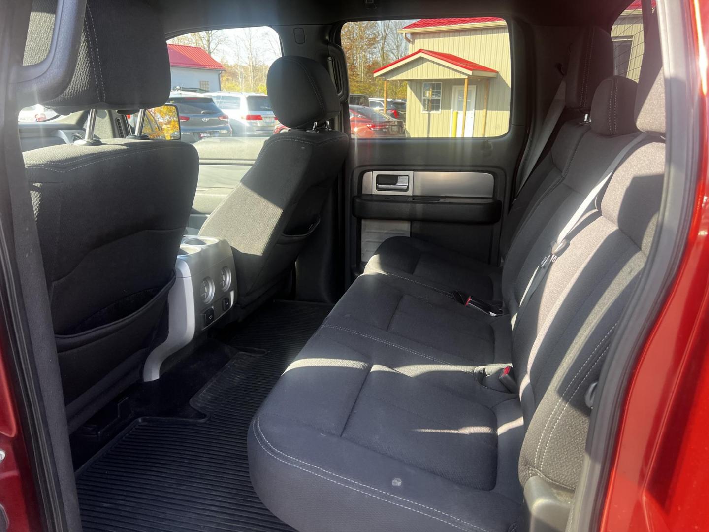 2014 Orange /Black Ford F-150 FX4 SuperCrew 6.5-ft. Bed 4WD (1FTFW1ET7EK) with an 3.5L V6 DOHC 24V TWIN TURBO engine, 6-Speed Automatic transmission, located at 547 E. Main St., Orwell, OH, 44076, (440) 437-5893, 41.535435, -80.847855 - Photo#35