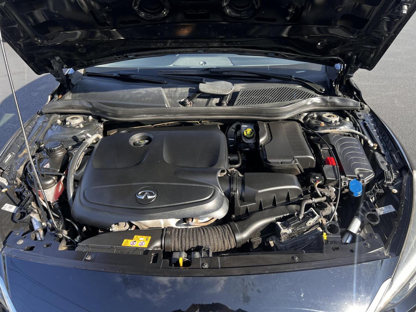 2018 Black /Black Infiniti QX30 Essential AWD (SJKCH5CR0JA) with an 2.0L I4 DOHC 16V Turbo engine, 7A transmission, located at 11115 Chardon Rd. , Chardon, OH, 44024, (440) 214-9705, 41.580246, -81.241943 - Photo#15