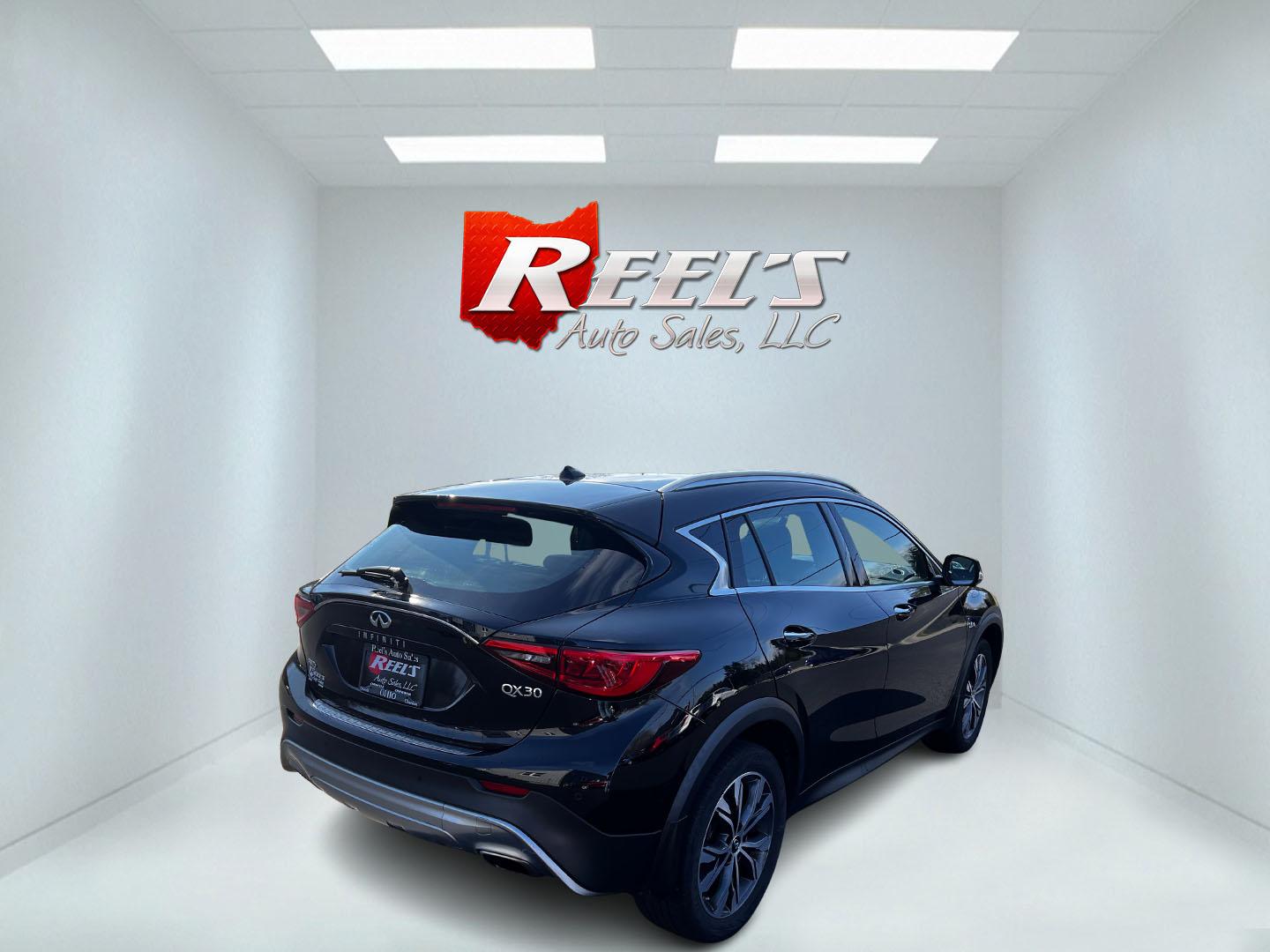 2018 Black /Black Infiniti QX30 Essential AWD (SJKCH5CR0JA) with an 2.0L I4 DOHC 16V Turbo engine, 7A transmission, located at 11115 Chardon Rd. , Chardon, OH, 44024, (440) 214-9705, 41.580246, -81.241943 - Photo#5