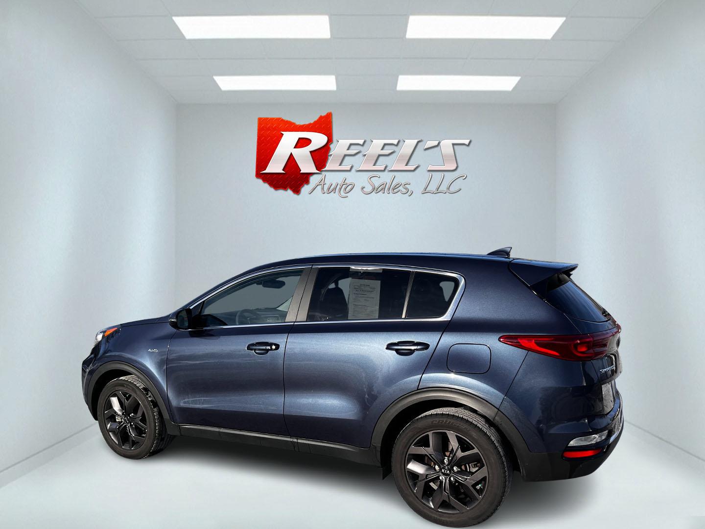 2022 Blue /Black Kia Sportage LX AWD (KNDPMCAC6N7) with an 2.4L I4 DOHC 24V engine, 6A transmission, located at 11115 Chardon Rd. , Chardon, OH, 44024, (440) 214-9705, 41.580246, -81.241943 - This One Owner 2022 Kia Sportage LX AWD is a compact SUV designed to deliver both comfort and modern technology features. Powered by a 2.4L I4 GDI engine with a 6-speed automatic transmission, it achieves around 26 MPG on the highway, offering efficiency for day-to-day driving. Inside, this Sportage - Photo#8