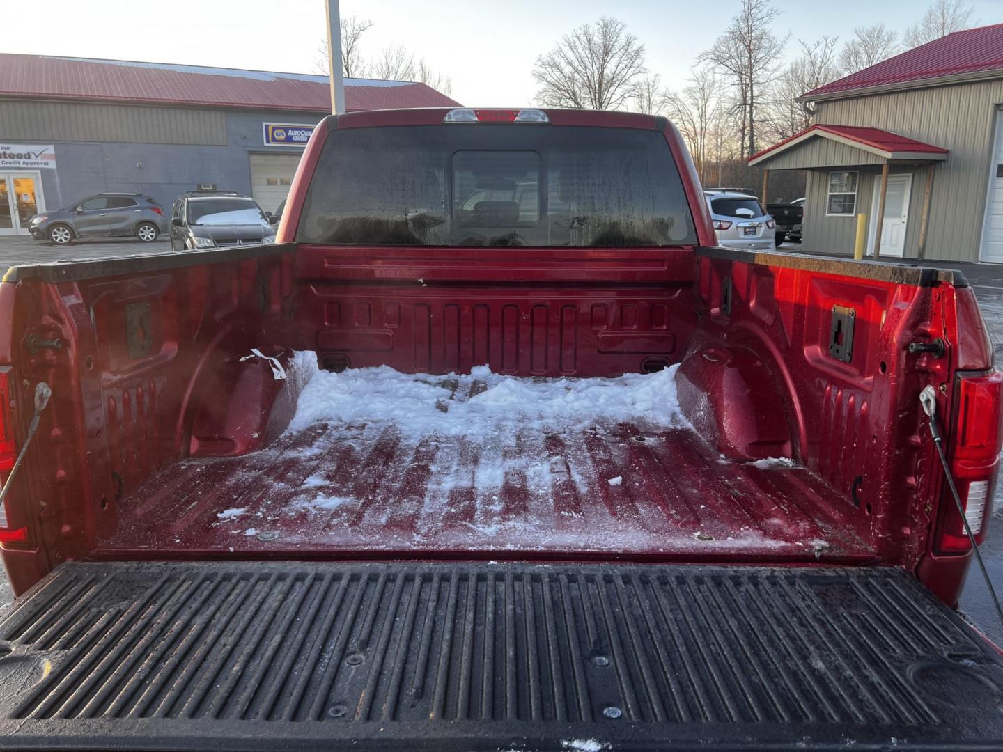 2018 Red /Black Ford F-150 Lariat SuperCrew 5.5-ft. 2WD (1FTEW1E59JF) with an 5.0L V8 OHV 32V engine, 10 Speed Auto transmission, located at 547 E. Main St., Orwell, OH, 44076, (440) 437-5893, 41.535435, -80.847855 - This 2018 Ford F-150 Lariat Crew Cab 4WD is a versatile and powerful full-size pickup truck equipped with a 5.0-liter Coyote V8 engine, delivering 395 horsepower and 400 lb-ft of torque. Its 10-speed automatic transmission and 9,100-pound towing capacity make it a capable choice for both work and le - Photo#14