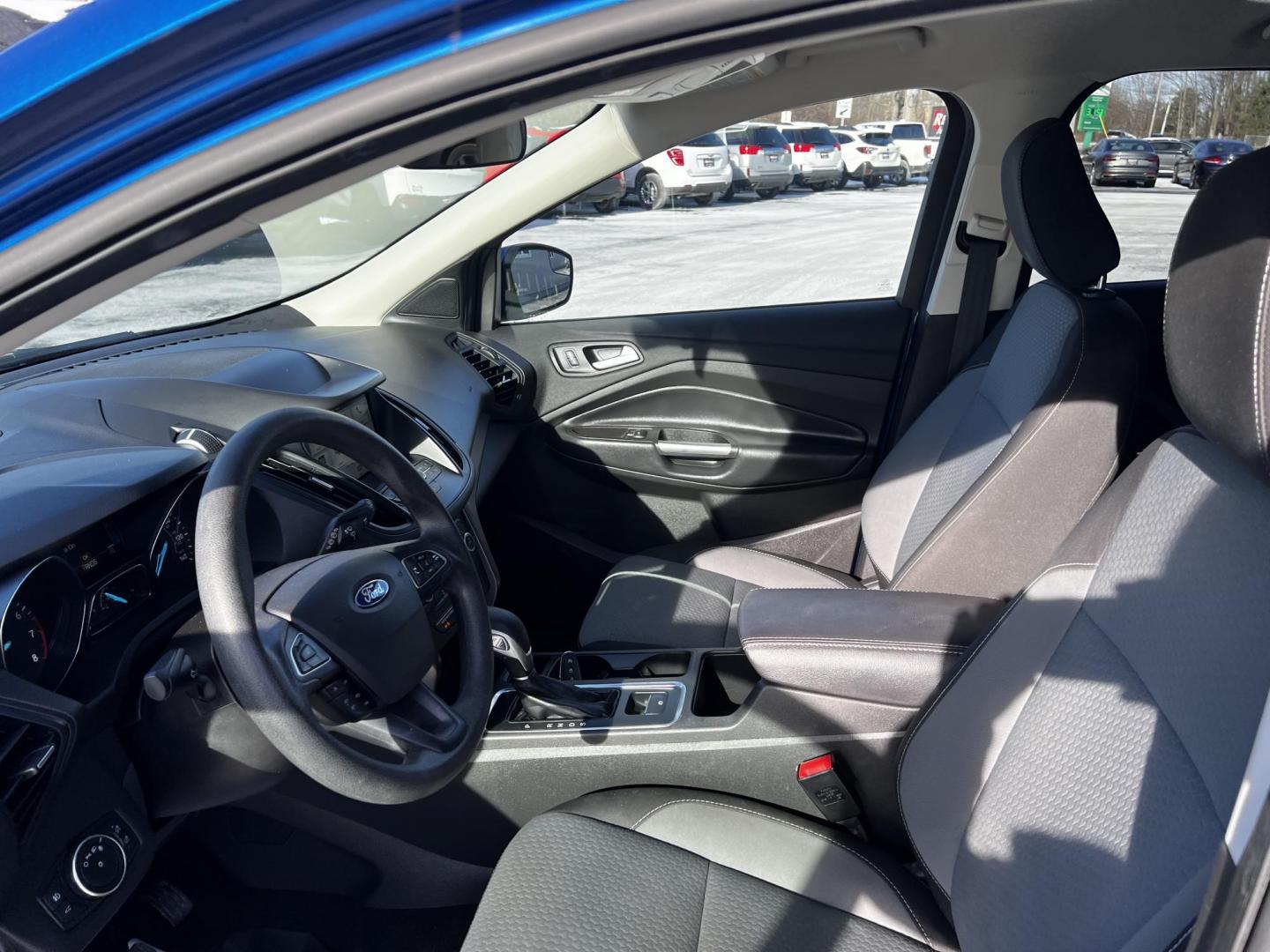 2019 Blue /Black Ford Escape SE 4WD (1FMCU9GD2KU) with an 1.5L I4 DOHC 16V TURBO engine, 6A transmission, located at 11115 Chardon Rd. , Chardon, OH, 44024, (440) 214-9705, 41.580246, -81.241943 - This One Owner 2019 Ford Escape SE 4WD is a well-equipped compact SUV that combines efficiency, comfort, and modern technology. It features a 1.5-liter turbocharged I4 EcoBoost engine paired with a 6-speed automatic transmission, delivering robust performance while achieving 28 MPG on the highway. C - Photo#15