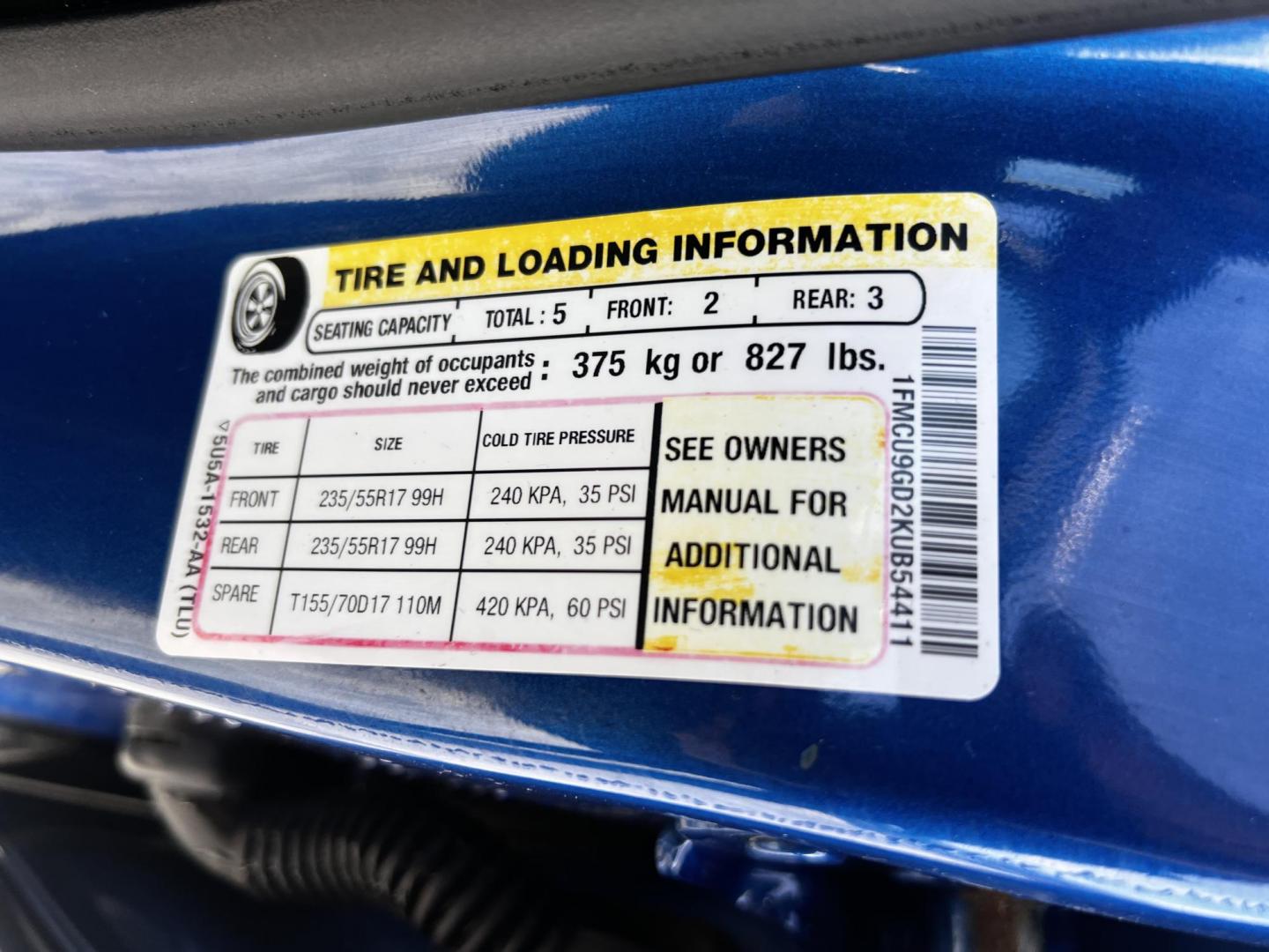 2019 Blue /Black Ford Escape SE 4WD (1FMCU9GD2KU) with an 1.5L I4 DOHC 16V TURBO engine, 6A transmission, located at 11115 Chardon Rd. , Chardon, OH, 44024, (440) 214-9705, 41.580246, -81.241943 - This One Owner 2019 Ford Escape SE 4WD is a well-equipped compact SUV that combines efficiency, comfort, and modern technology. It features a 1.5-liter turbocharged I4 EcoBoost engine paired with a 6-speed automatic transmission, delivering robust performance while achieving 28 MPG on the highway. C - Photo#19