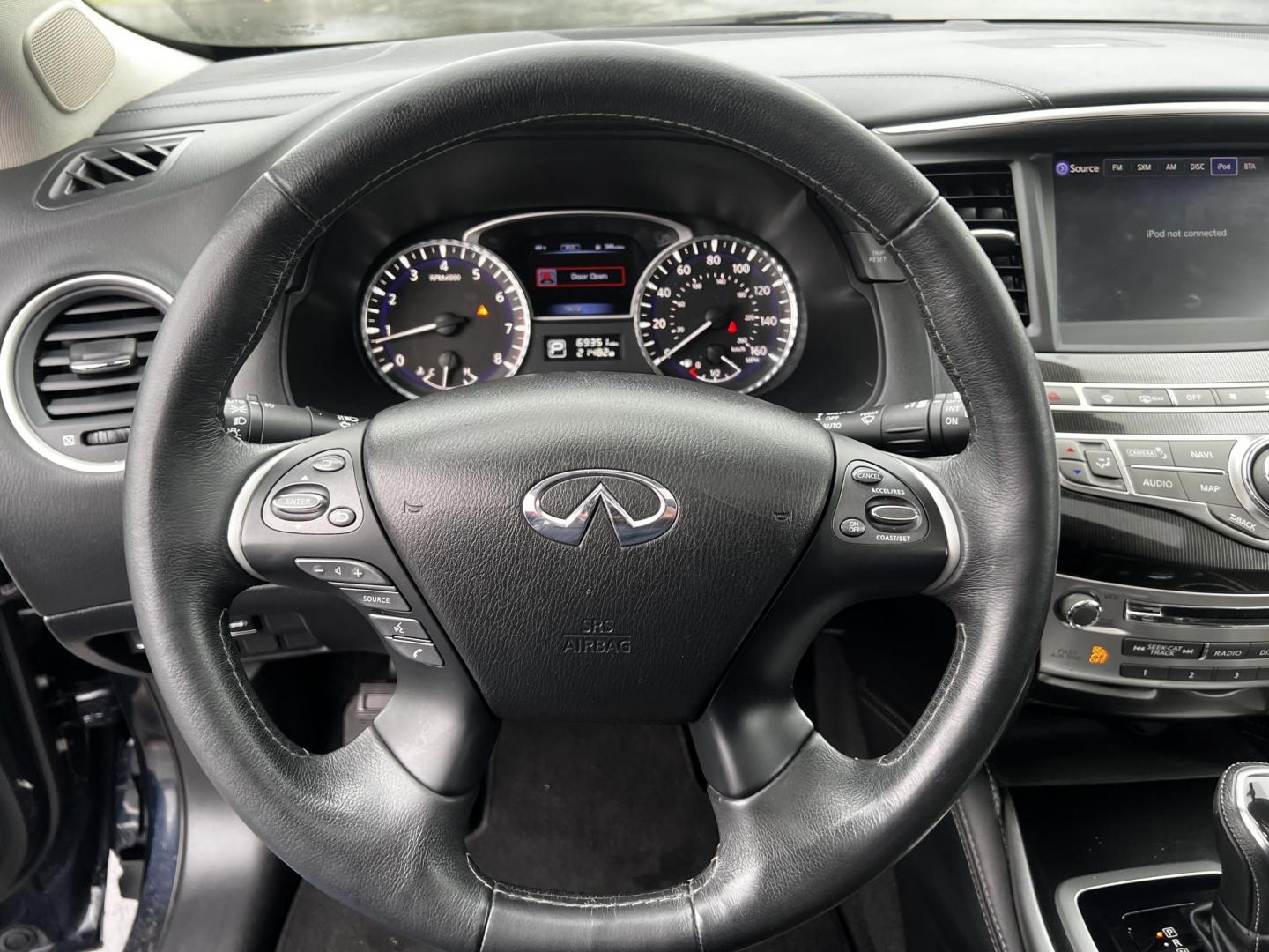 2018 Blue /Brown Infiniti QX60 Base AWD (5N1DL0MM7JC) with an 3.5L V6 DOHC 24V engine, CVT transmission, located at 11115 Chardon Rd. , Chardon, OH, 44024, (440) 214-9705, 41.580246, -81.241943 - This 2018 Infiniti QX60 AWD is a luxurious midsize SUV that comes well-equipped with features designed for comfort and convenience. It includes a sophisticated leather interior and heated front seats, enhancing its premium feel. Front and rear parking sensors provide increased safety and ease when m - Photo#26