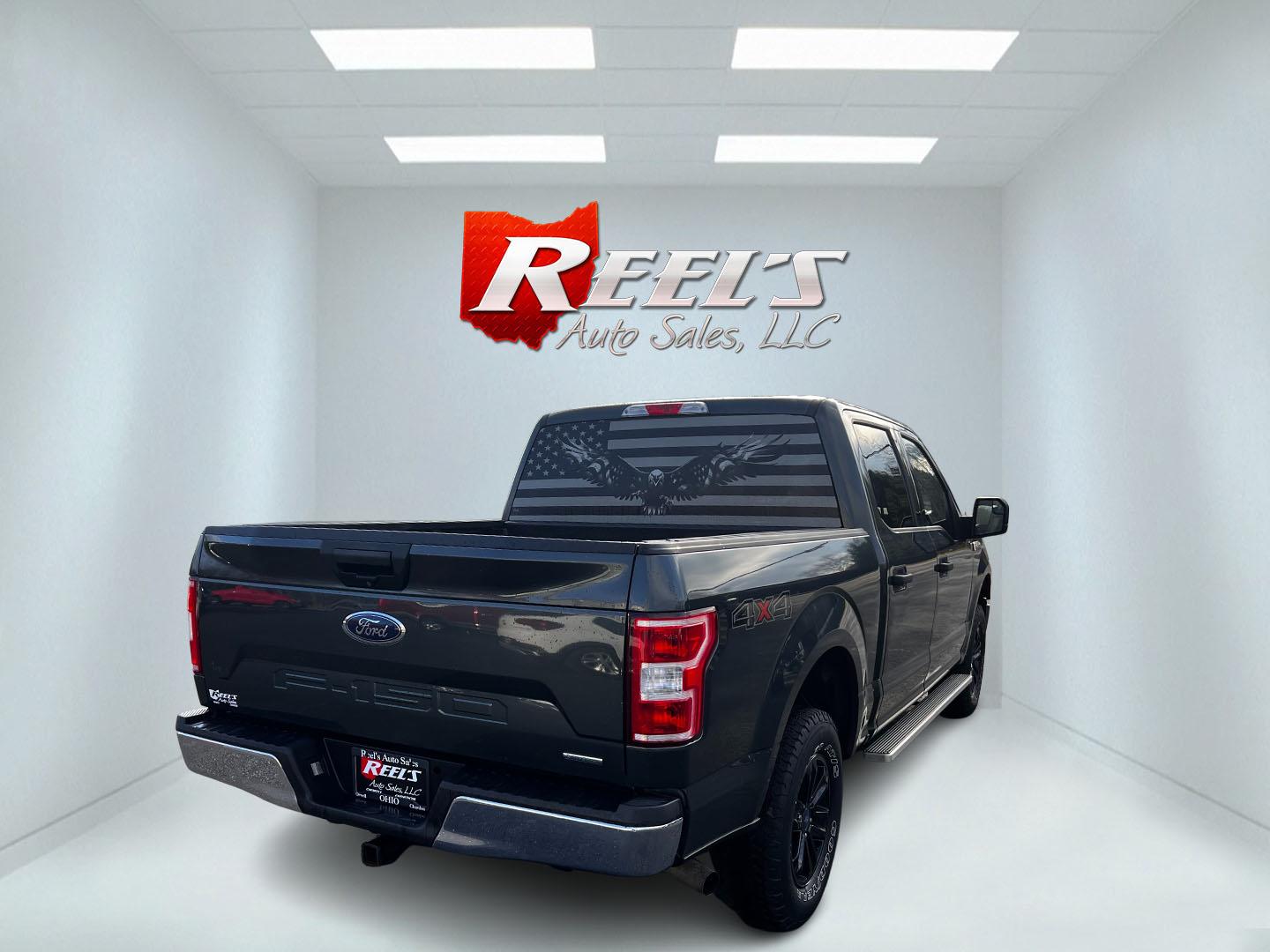 2018 Gray /Black Ford F-150 XLT SuperCrew 5.5-ft. Bed 4WD (1FTEW1EG0JK) with an 3.5L V6 TWIN TURBO engine, 10 Speed Auto transmission, located at 11115 Chardon Rd. , Chardon, OH, 44024, (440) 214-9705, 41.580246, -81.241943 - This 2018 Ford F-150 XLT Crew Cab 4WD is a capable and versatile pickup, offering impressive power and functionality. It features a 3.5-liter twin-turbo EcoBoost V6 engine coupled with a 10-speed automatic transmission, delivering 375 horsepower and an impressive 470 lb-ft of torque. These specifica - Photo#5