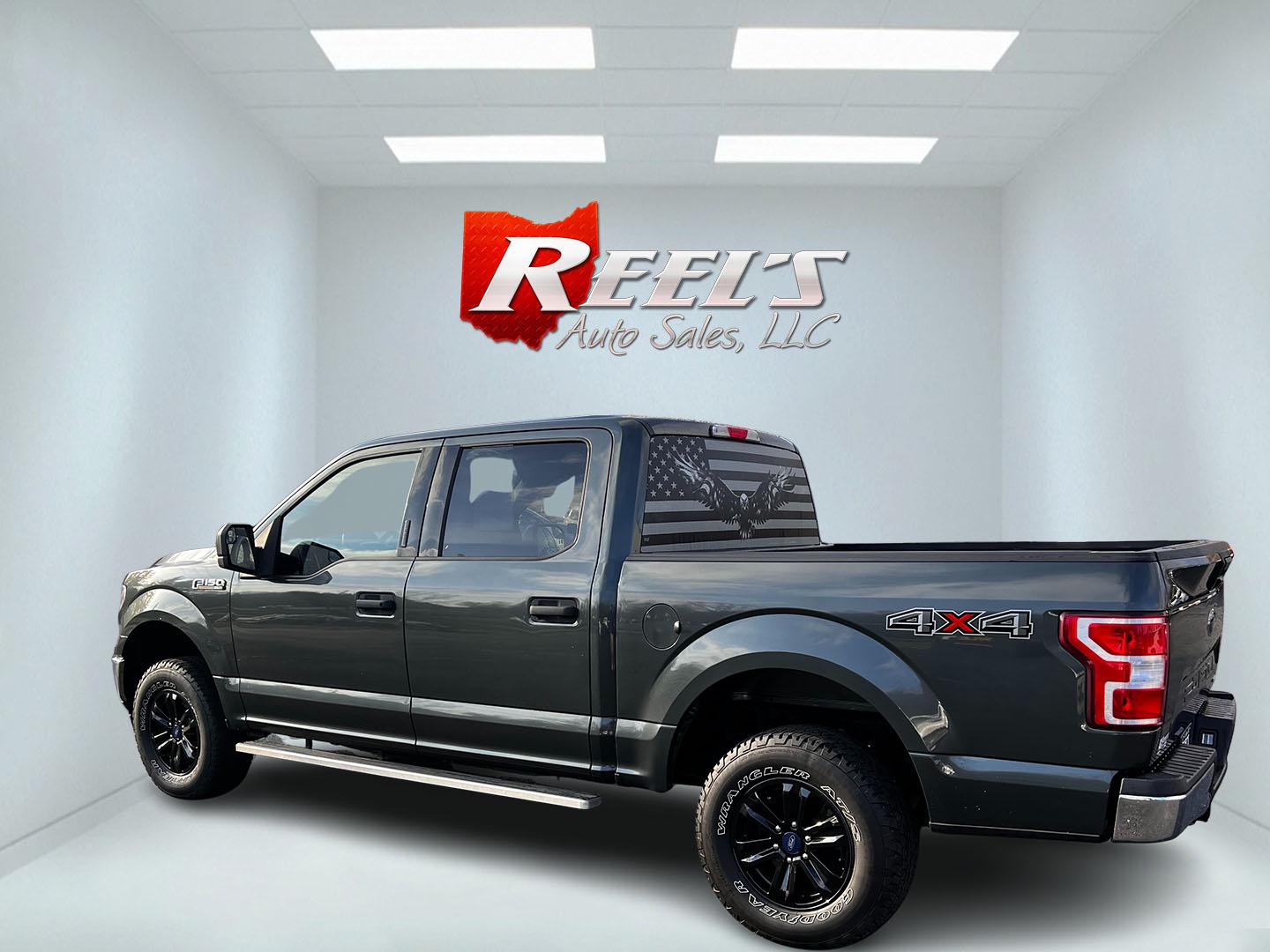 2018 Gray /Black Ford F-150 XLT SuperCrew 5.5-ft. Bed 4WD (1FTEW1EG0JK) with an 3.5L V6 TWIN TURBO engine, 10 Speed Auto transmission, located at 11115 Chardon Rd. , Chardon, OH, 44024, (440) 214-9705, 41.580246, -81.241943 - This 2018 Ford F-150 XLT Crew Cab 4WD is a capable and versatile pickup, offering impressive power and functionality. It features a 3.5-liter twin-turbo EcoBoost V6 engine coupled with a 10-speed automatic transmission, delivering 375 horsepower and an impressive 470 lb-ft of torque. These specifica - Photo#8