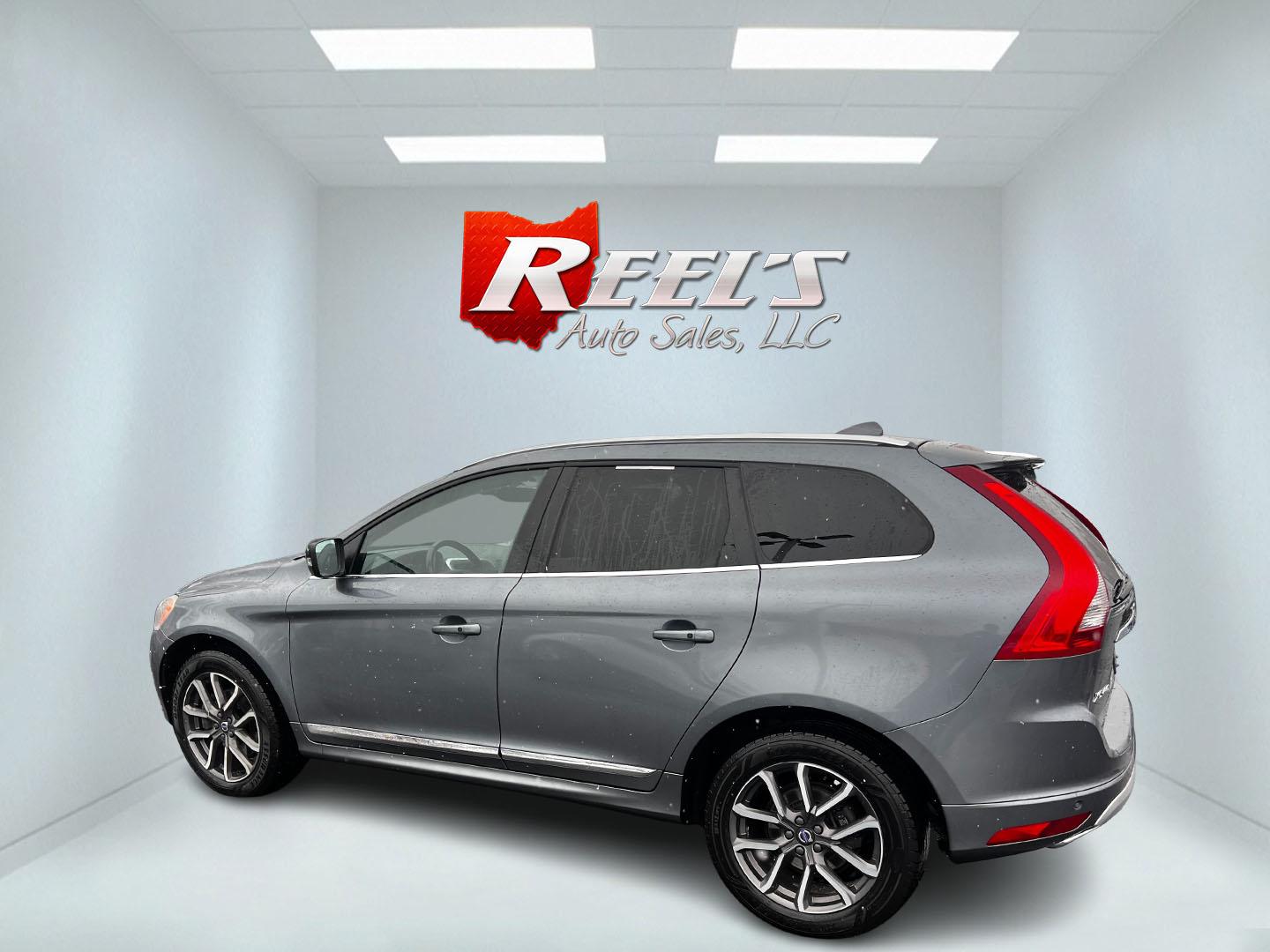 2017 Gray /Black Volvo XC60 T6 Dynamic AWD (YV449MRR3H2) with an 2.0L I4 DOHC 16V Twin Charged engine, 6A transmission, located at 547 E. Main St., Orwell, OH, 44076, (440) 437-5893, 41.535435, -80.847855 - This One Owner 2017 Volvo XC60 T6 Dynamic is a compelling luxury SUV that offers a balanced blend of performance and comfort. With its 2.0-liter twin-charged I4 engine, delivering an impressive 302 horsepower, the XC60 can accelerate from 0-60 mph in just 6.4 seconds. It comes equipped with a 6-spee - Photo#8