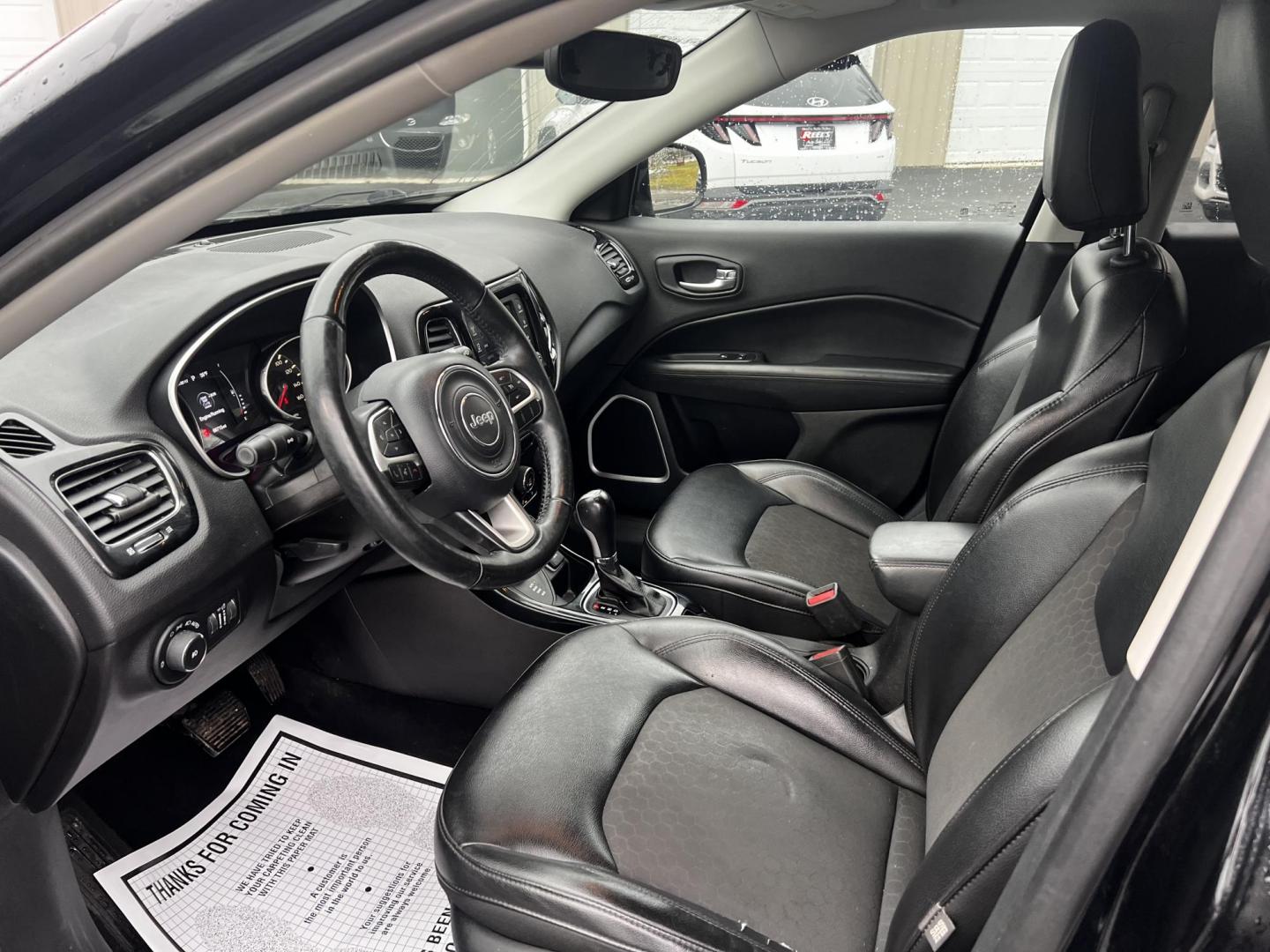 2018 Black /Black Jeep Compass Altitude 4WD (3C4NJDBB2JT) with an 2.4L I4 DOHC 16V engine, 9 Speed Automatic transmission, located at 547 E. Main St., Orwell, OH, 44076, (440) 437-5893, 41.535435, -80.847855 - This 2018 Jeep Compass Altitude 4WD is a compact SUV designed to offer a balance of capability and comfort. Powered by a 2.4-liter I4 engine, it is paired with a 9-speed automatic transmission, providing a smooth driving experience and impressive fuel efficiency with up to 30 MPG on the highway. Thi - Photo#15