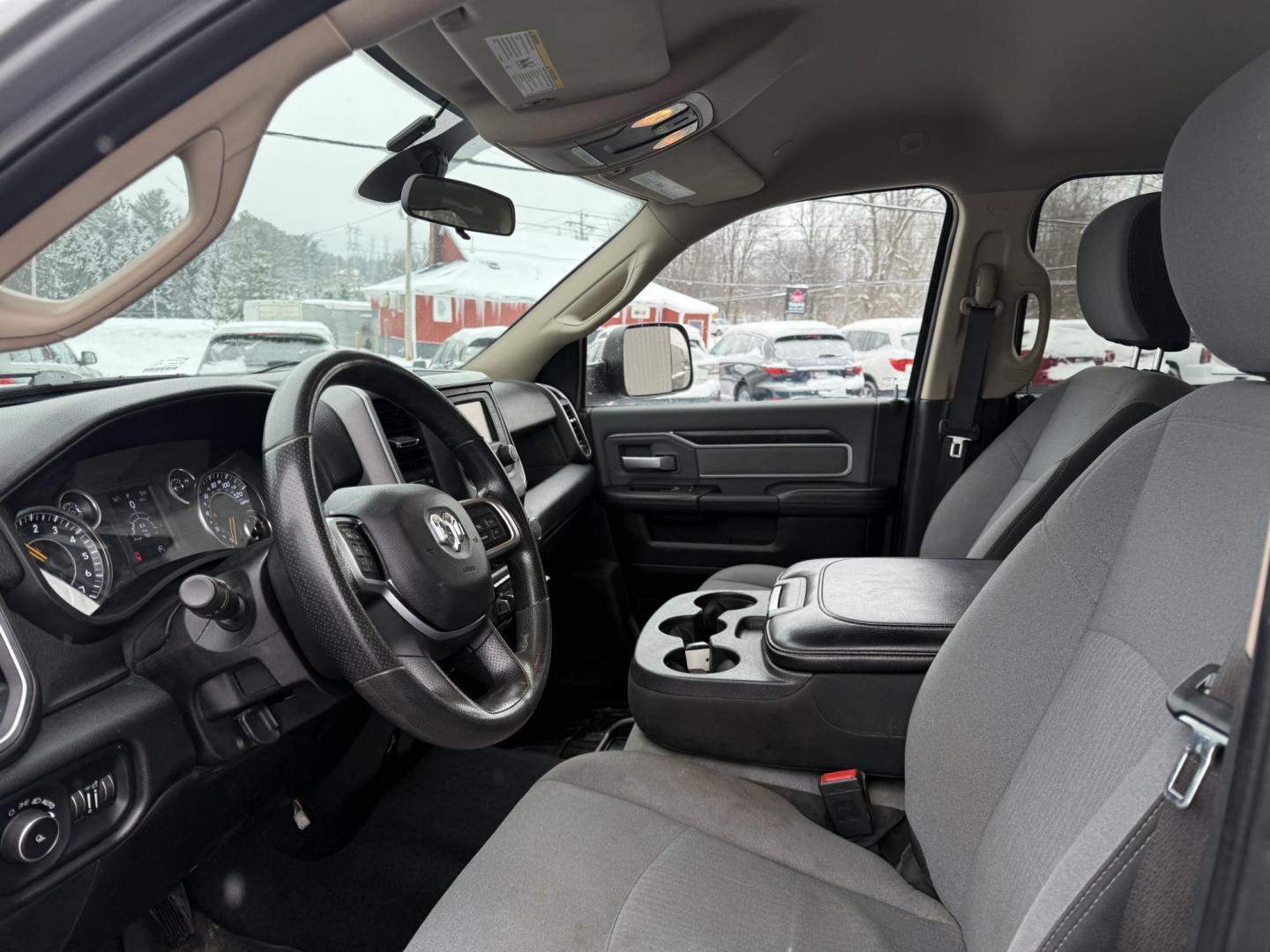 2019 Silver /Black RAM 2500 Big Horn Crew Cab SWB 4WD (3C6UR5DJ9KG) with an 6.4L V8 engine, 8A transmission, located at 11115 Chardon Rd. , Chardon, OH, 44024, (440) 214-9705, 41.580246, -81.241943 - Photo#4