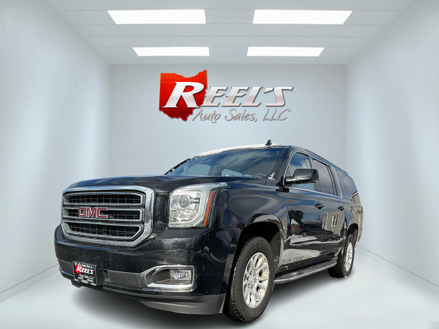 photo of 2019 GMC Yukon XL SLT 4WD