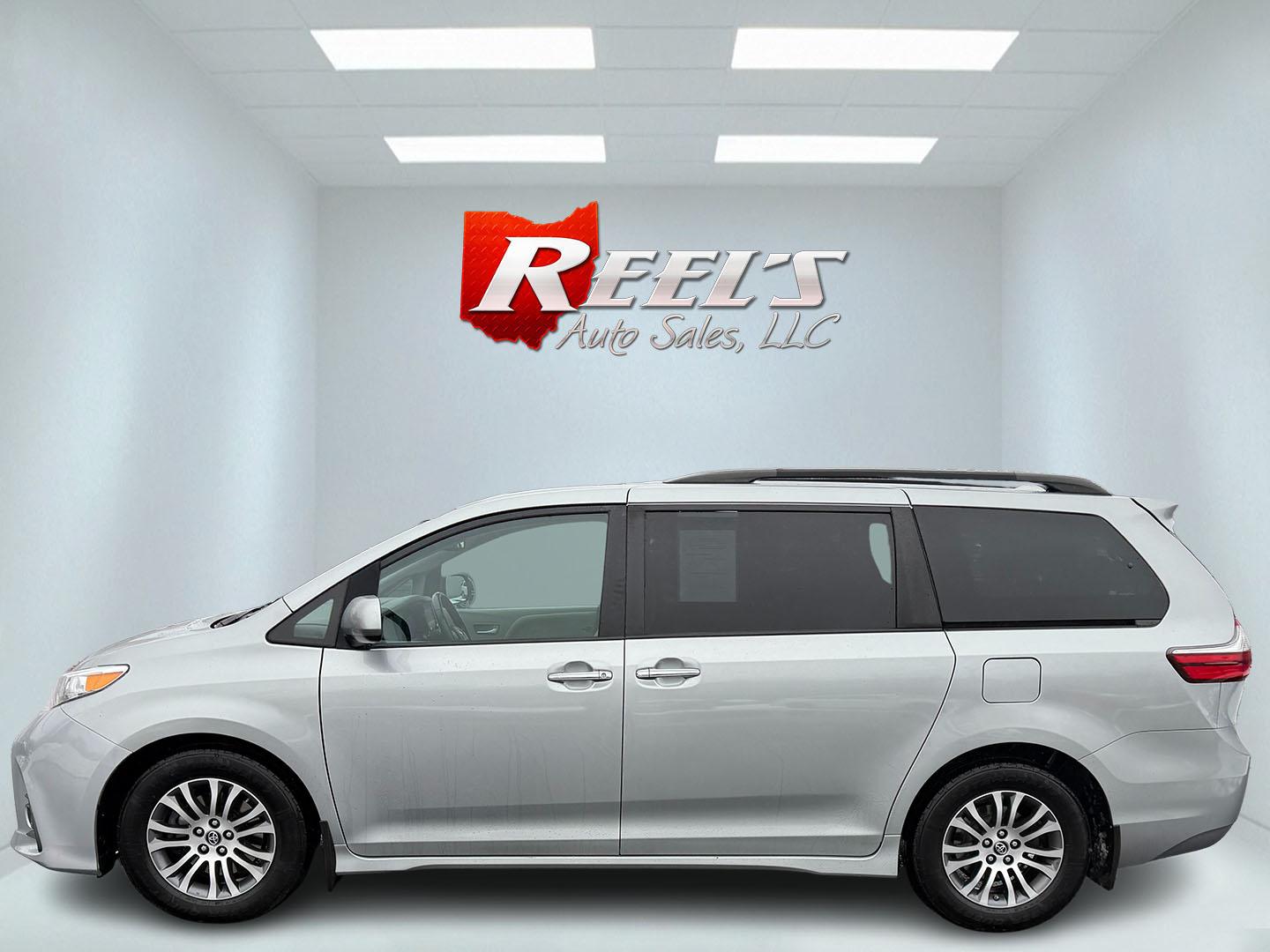 2019 Silver /Gray Toyota Sienna XLE 8-Passenger (5TDYZ3DC9KS) with an 3.5L V6 EFI DOHC 24V engine, 8A transmission, located at 11115 Chardon Rd. , Chardon, OH, 44024, (440) 214-9705, 41.580246, -81.241943 - This 2019 Toyota Sienna XLE is a full-featured 8-passenger van powered by a 3.5L V6 engine mated to an 8-speed automatic transmission that delivers around 27 MPG on the highway, offering a blend of performance and efficiency. It comes with a premium leather interior, heated and power-adjustable fron - Photo#21