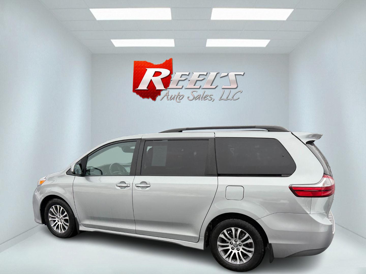 2019 Silver /Gray Toyota Sienna XLE 8-Passenger (5TDYZ3DC9KS) with an 3.5L V6 EFI DOHC 24V engine, 8A transmission, located at 11115 Chardon Rd. , Chardon, OH, 44024, (440) 214-9705, 41.580246, -81.241943 - This 2019 Toyota Sienna XLE is a full-featured 8-passenger van powered by a 3.5L V6 engine mated to an 8-speed automatic transmission that delivers around 27 MPG on the highway, offering a blend of performance and efficiency. It comes with a premium leather interior, heated and power-adjustable fron - Photo#20