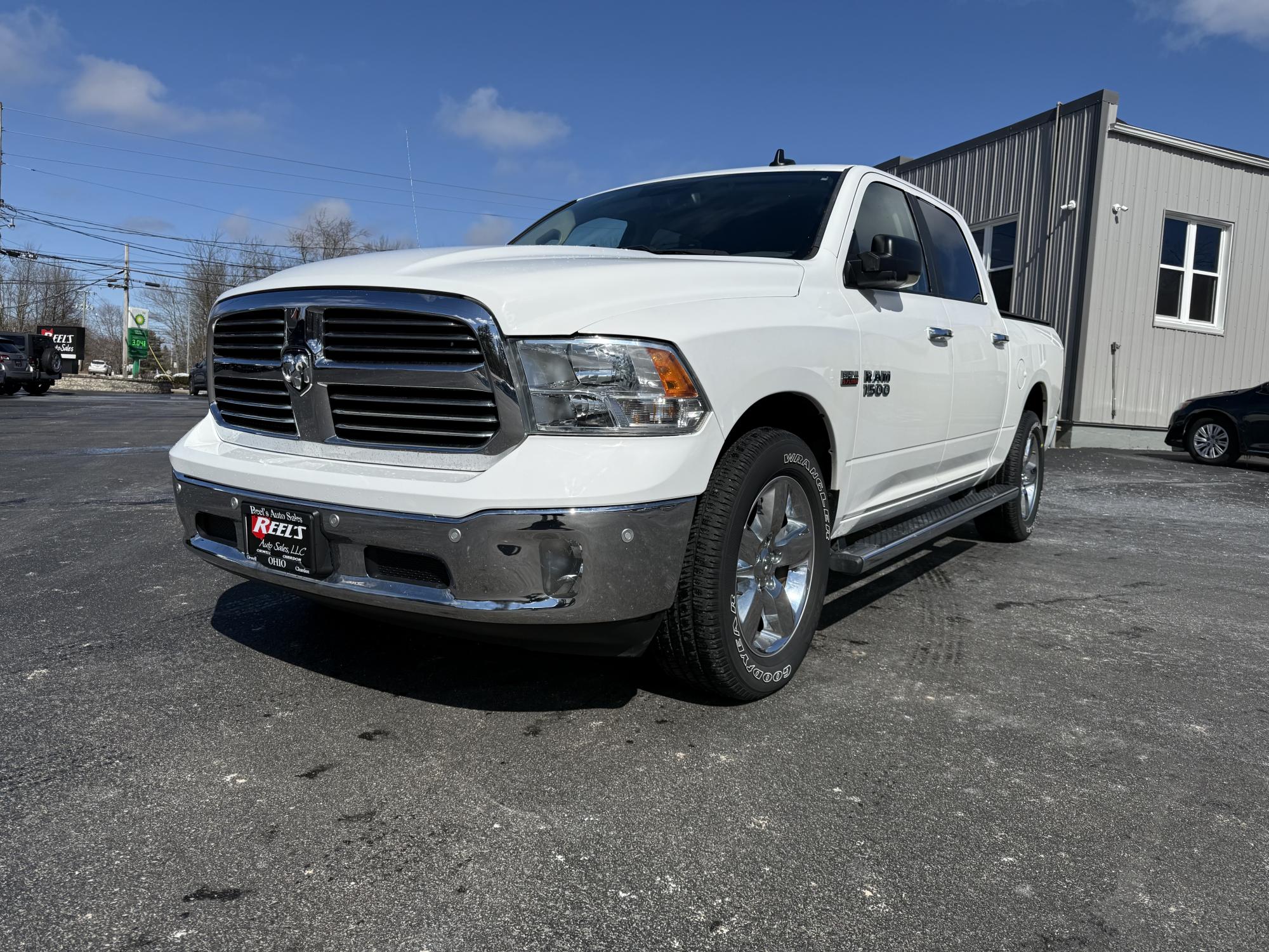 photo of 2016 RAM 1500 Big Horn Crew Cab SWB 4WD