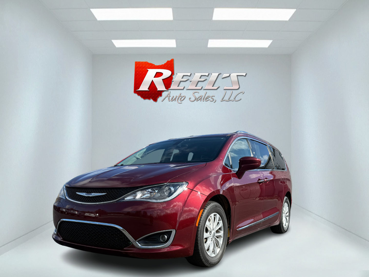 photo of 2018 Chrysler Pacifica Touring-L Plus