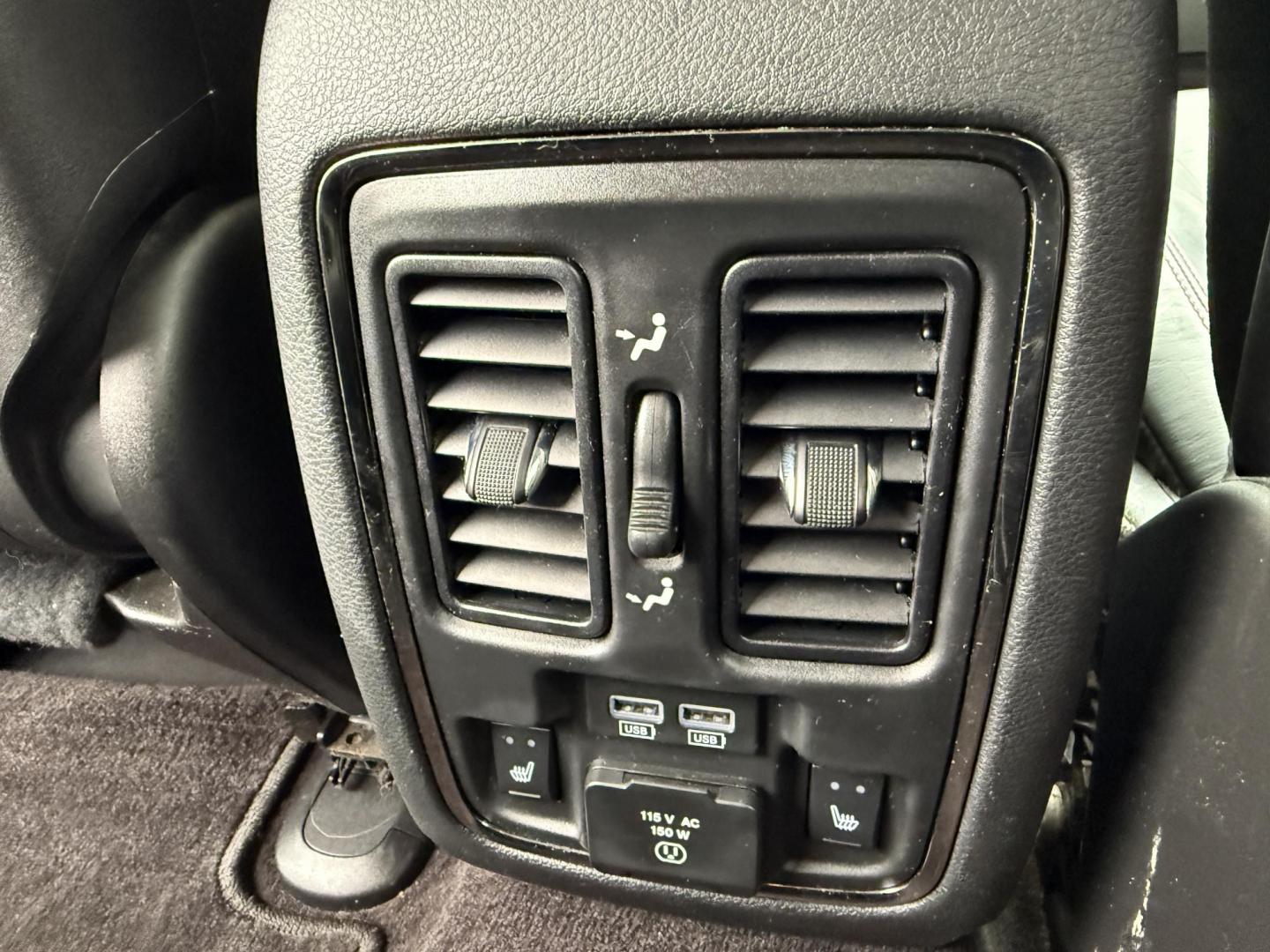 2018 Silver /Black Dodge Durango GT AWD (1C4RDJDG4JC) with an 3.6L V6 DOHC 24V engine, 8A transmission, located at 11115 Chardon Rd. , Chardon, OH, 44024, (440) 214-9705, 41.580246, -81.241943 - Photo#26
