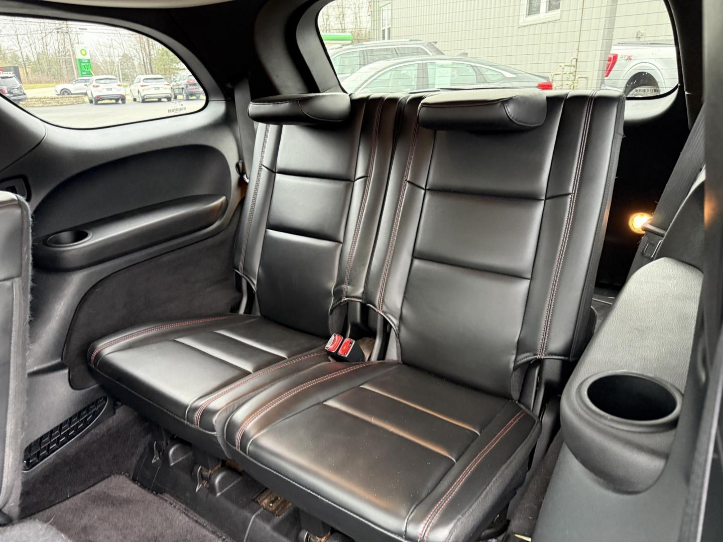 2018 Silver /Black Dodge Durango GT AWD (1C4RDJDG4JC) with an 3.6L V6 DOHC 24V engine, 8A transmission, located at 11115 Chardon Rd. , Chardon, OH, 44024, (440) 214-9705, 41.580246, -81.241943 - Photo#30